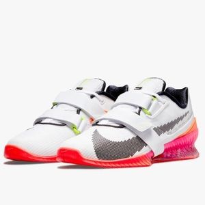 EUC With Box! NIKE ROMALEOS 4 LE WHITE/BLACK CRIMSON